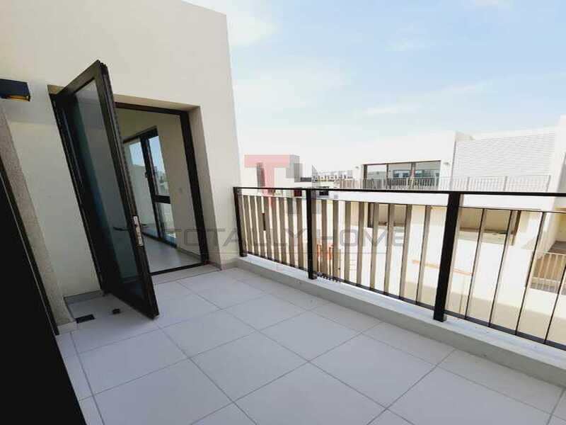 Garden View 3 Bed Park Side 2 Villa For Rent In Dubai South_6